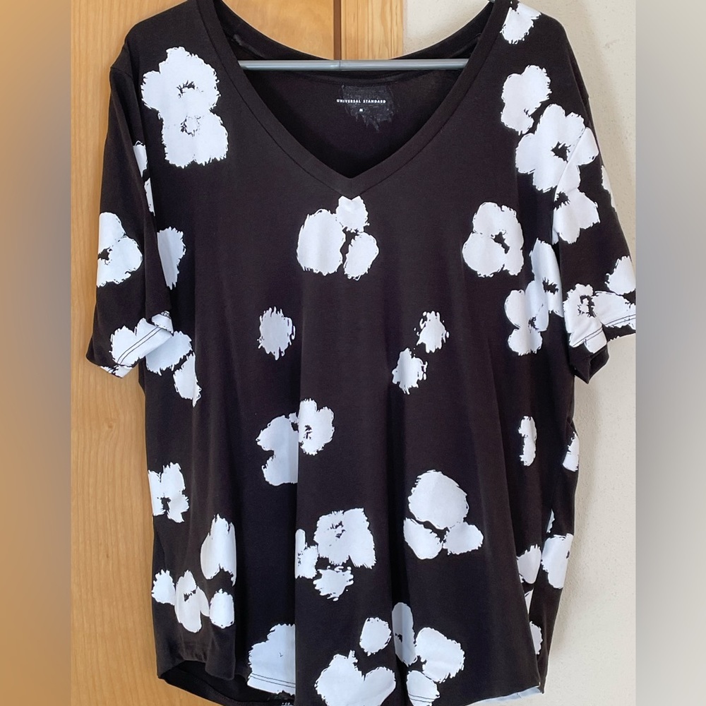 Universal Standard Painted V-Neck Shirt, 18-20